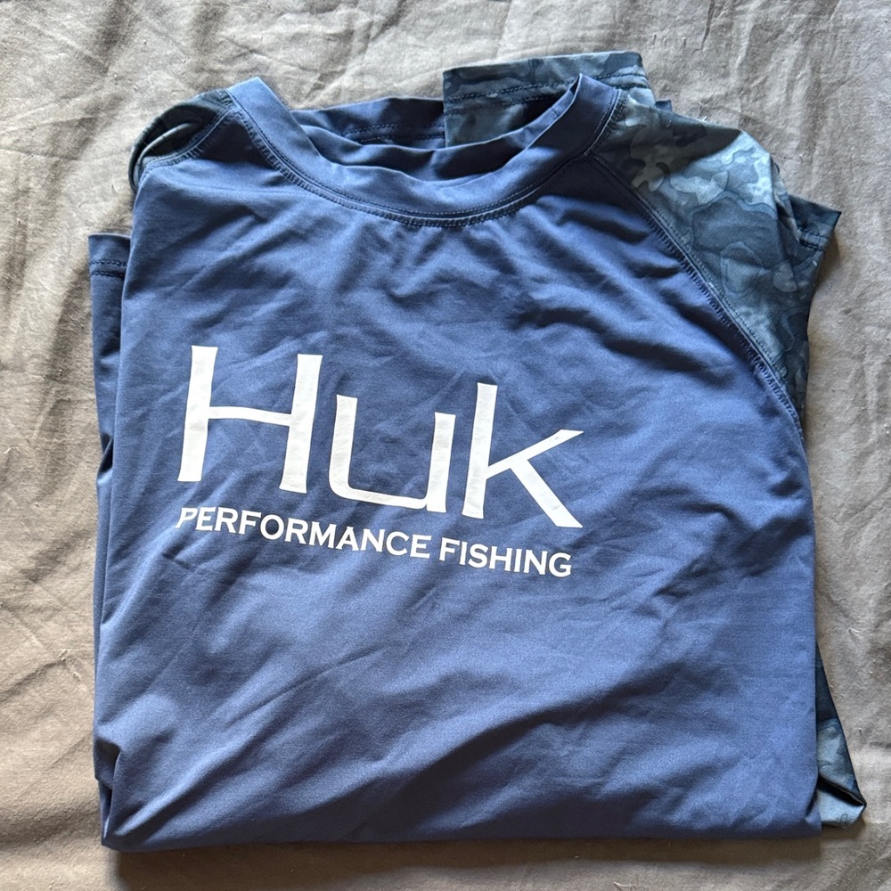 Huk Navy Long Sleeve Performance Tee